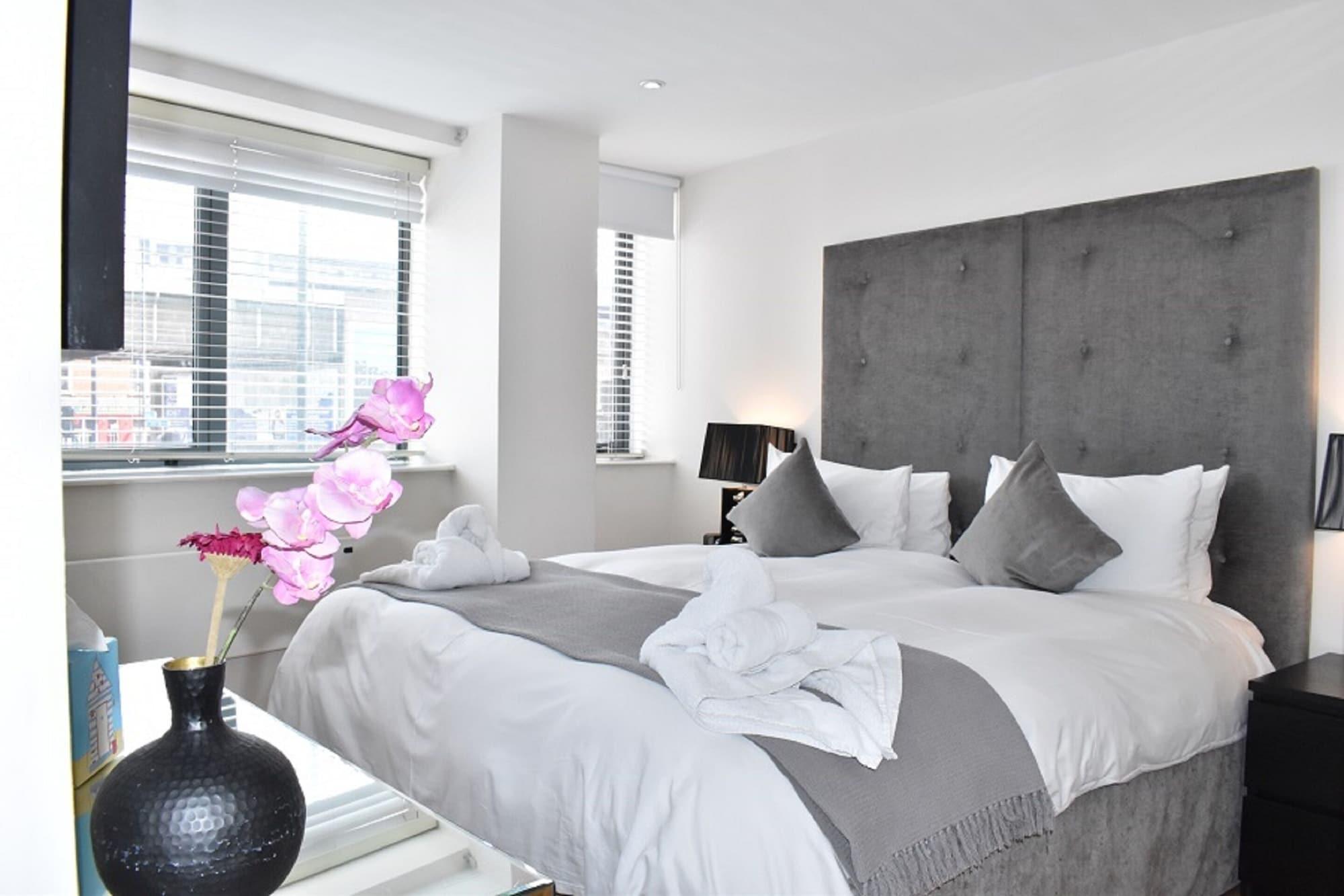 เชลซีบริดจ์อพาร์ตเมนท์ Apartment ลอนดอน ภายนอก รูปภาพ